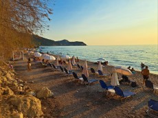 PEFKOULIA9 PEFKOULIA9