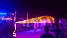 30b NOCNO ZIVLJENJE NA PHI PHI DONU 30b NOCNO ZIVLJENJE NA PHI PHI DONU
