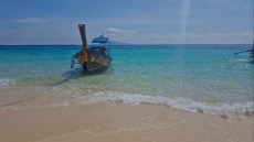 65LONG BOAT ON BAMBOO ISLAND