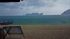 70 RAIN ON PHI PHI DON 70 RAIN ON PHI PHI DON
