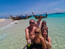 72BAMBOO ISLAND TRIP