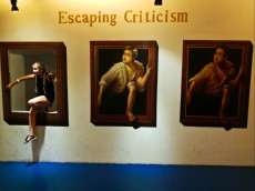 ESCAPE PICTURE ESCAPE PICTURE