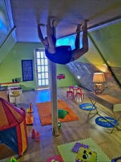 UPSIDE DOWN HOUSE UPSIDE DOWN HOUSE