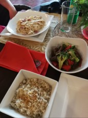 VRHUNSKA HRANA FILIPINI VRHUNSKA HRANA FILIPINI