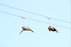 ZIPLINE BOHOL FILIPINI