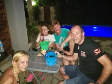 cena bucket party Thailand
