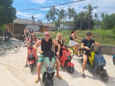 GILI TRAWANGAN SCOOTER